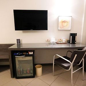 Adapted Apartment Two Single Beds